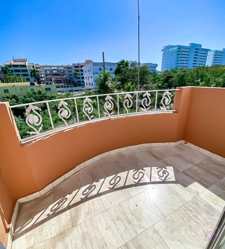 Apartamento de 1 Habitacion en Juan Dolio en Venta