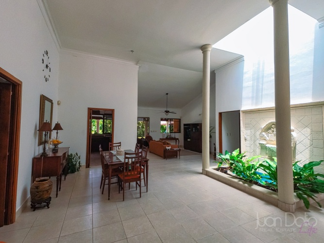 Villa en Venta en Guavaberry Golf & Country Club – Juan Dolio ,Santiago, Santiago, 3 Bedrooms,5 Bathrooms,Villa,Venta